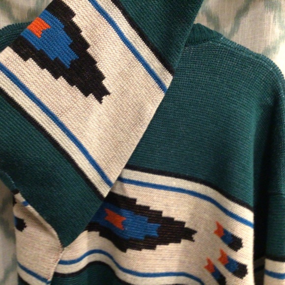 Aztec Southwestern Vintage  Sweater - Picture 5 of 6